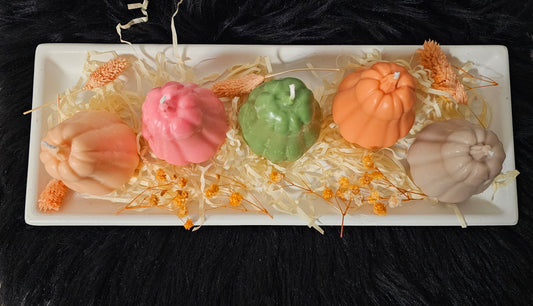 Set de 5 Calabazas Decorativas – Colores Alegres para un Toque Divertido