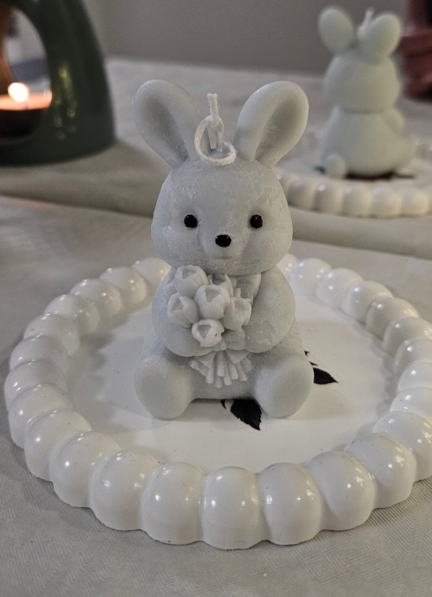 Conejitos y Huevos de Pascua en Cera Aromática – Hechos a Mano