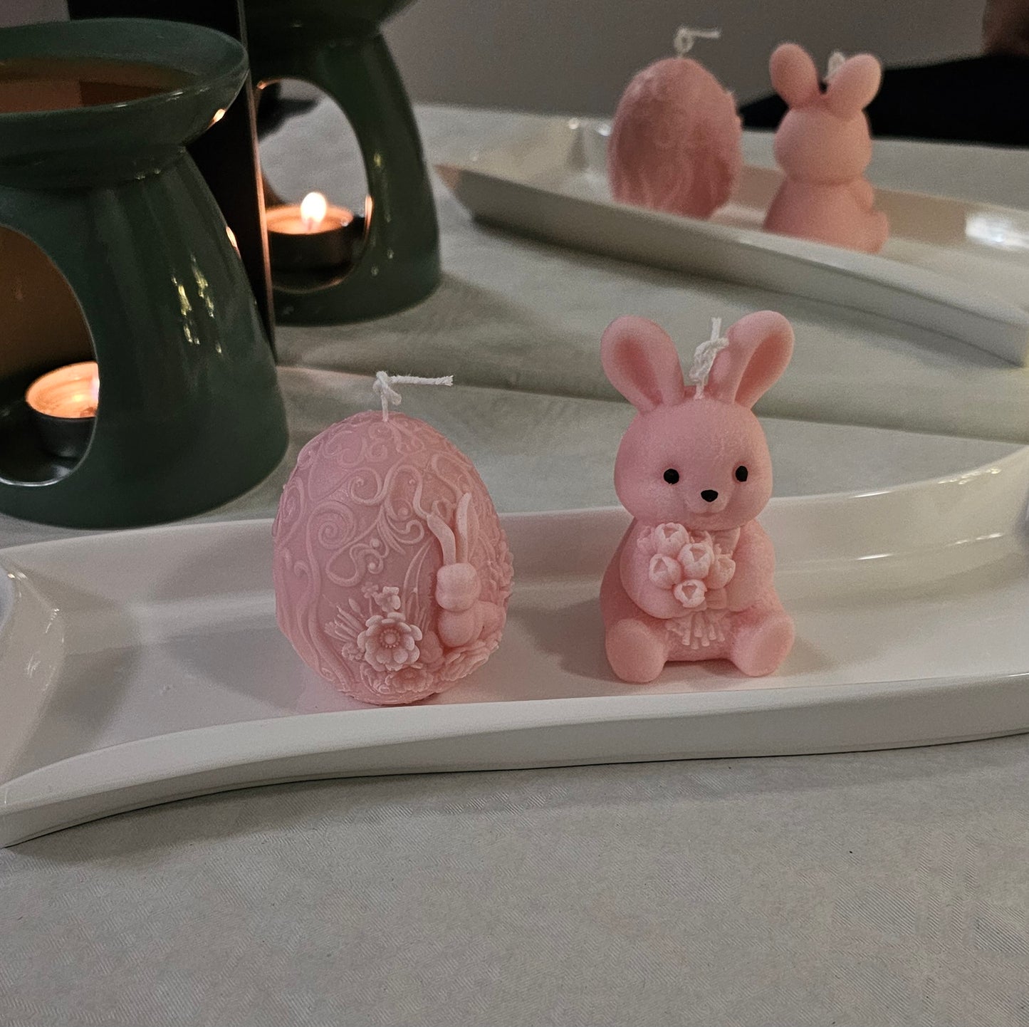 Conejitos y Huevos de Pascua en Cera Aromática – Hechos a Mano
