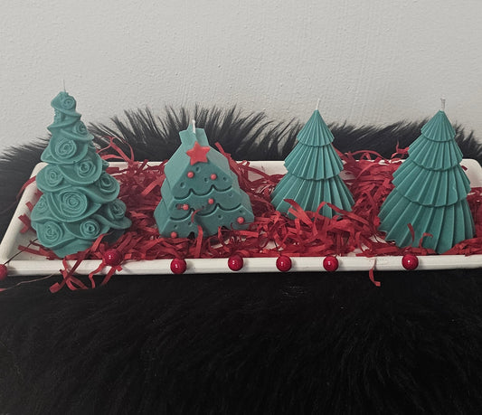 Set de 4 Árboles de Navidad de Cera Aromática – Decoración Festiva Hecha a Mano, Verde Clásico